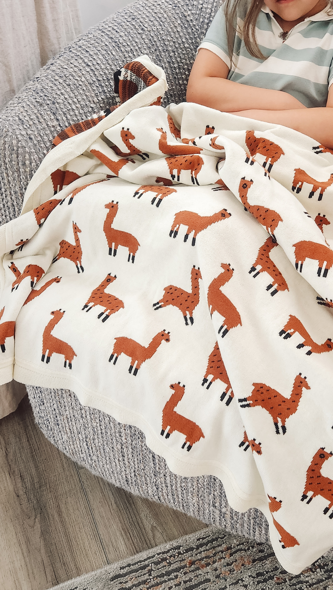 Knit Animal Blanket - Ebb and Thread