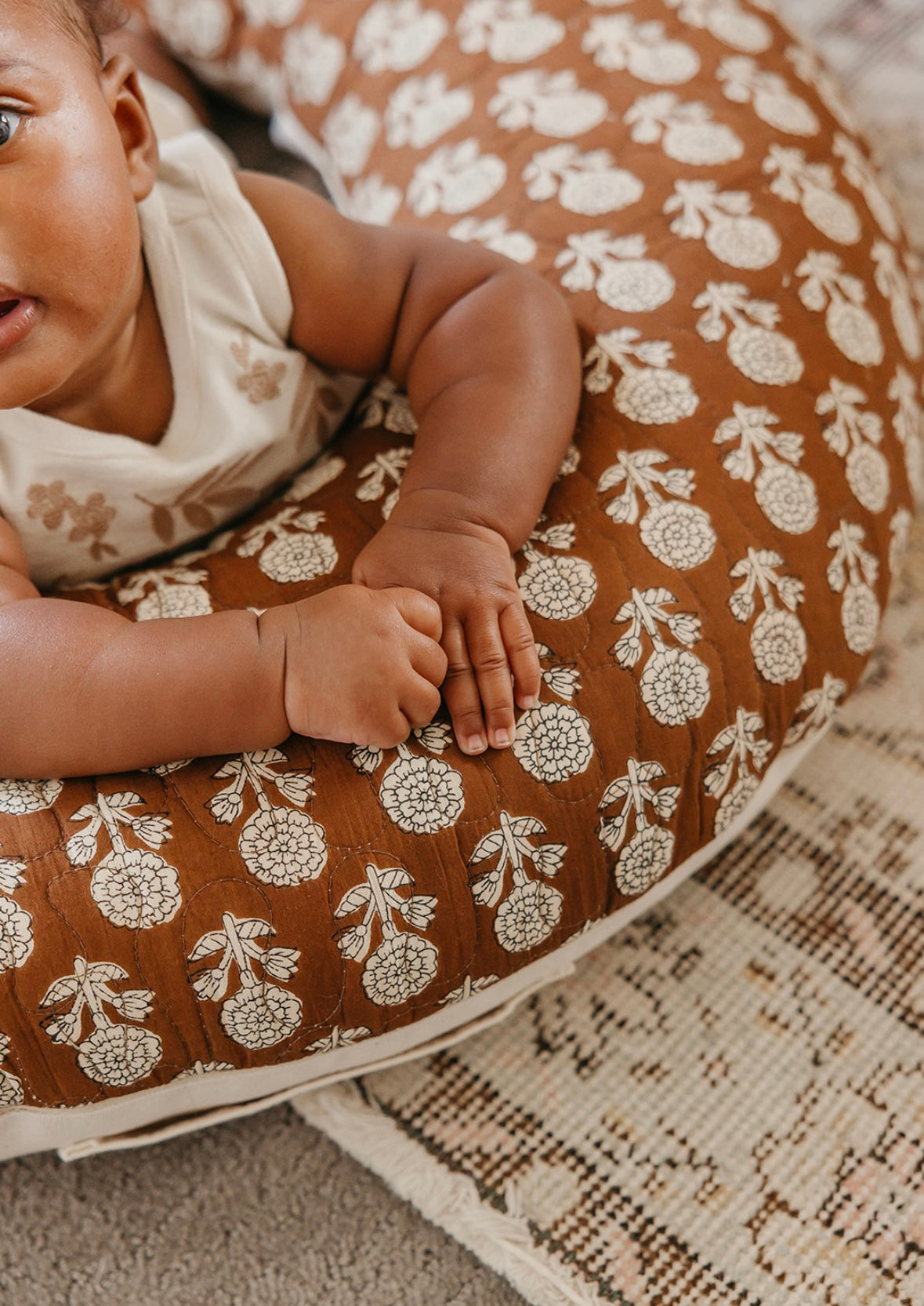 Uppi Nursing Pillow w/ Merigold Print