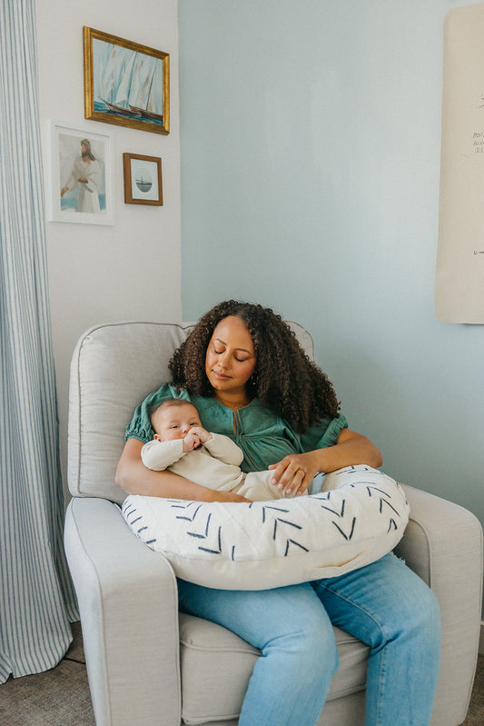 Uppi Nursing Pillow w/ White Arrow Mudcloth