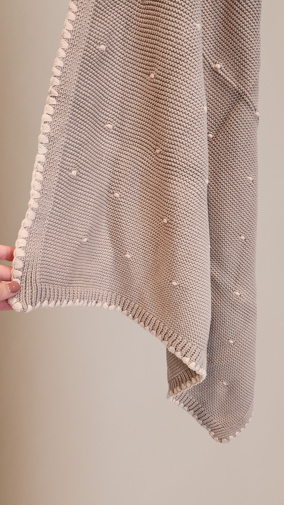 Dot Knit Blanket