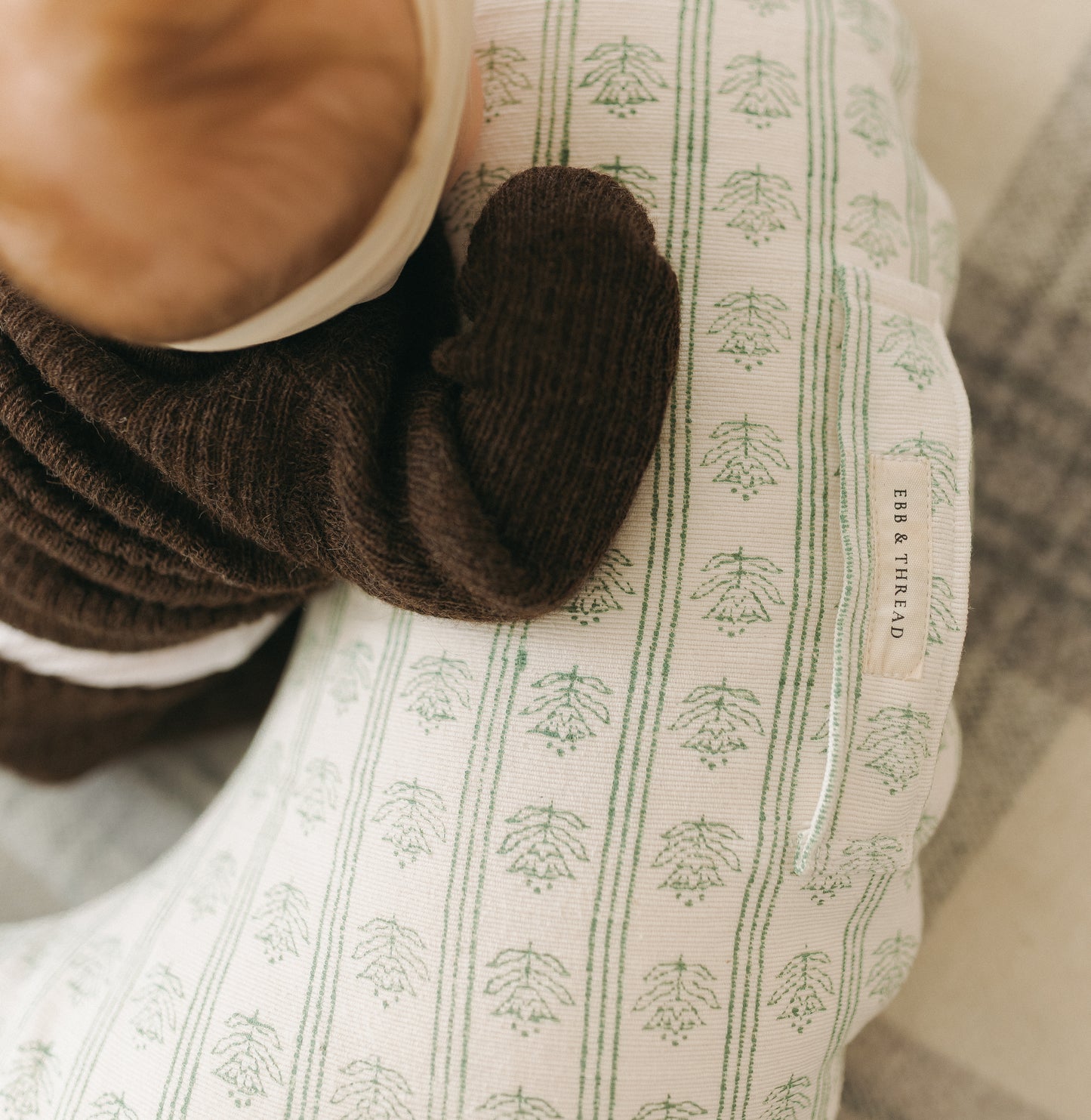 Uppi Nursing Pillow w/ Wild Magnolia(Green)