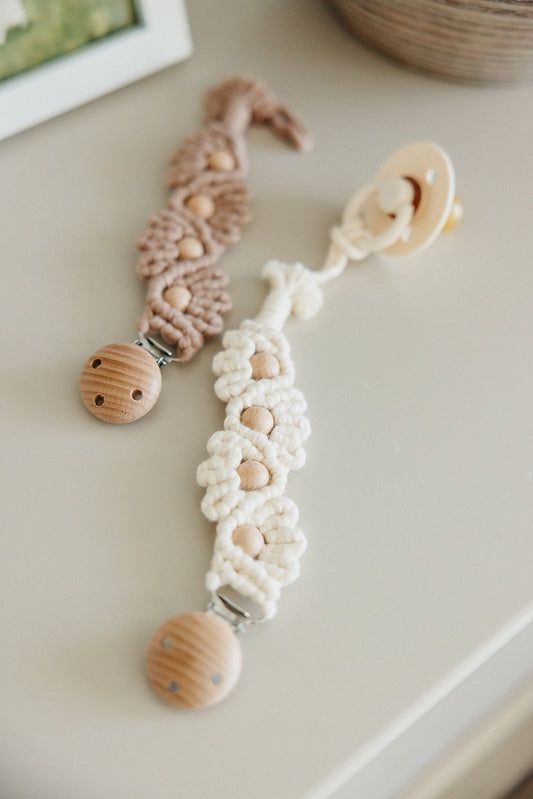 Macrame Paci Clip